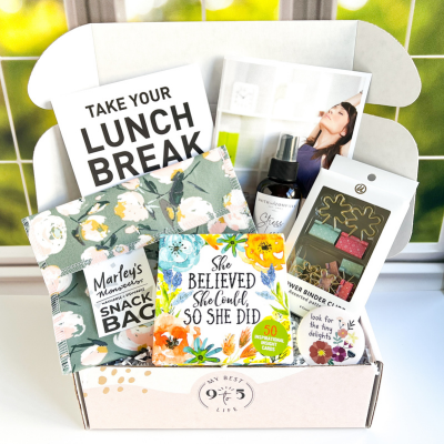 Unboxing My Best 9 to 5 Life's April 2024 Subscription Box