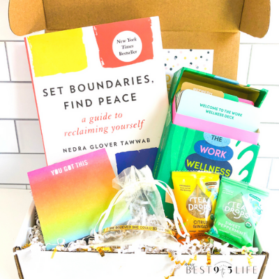 Unboxing My Best 9 to 5 Life's April 2022 Subscription Box