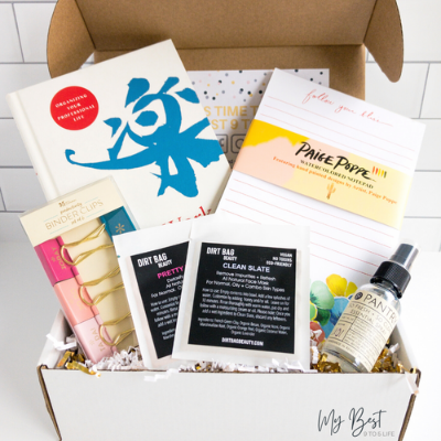 Unboxing My Best 9 to 5 Life's March 2022 Subscription Box